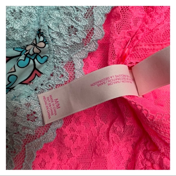 VICTORIA’s Secret sexy camisole top with NWT undies and matching bag. - Picture 3 of 4